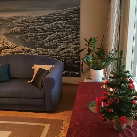 Arctic Circle Apartment *